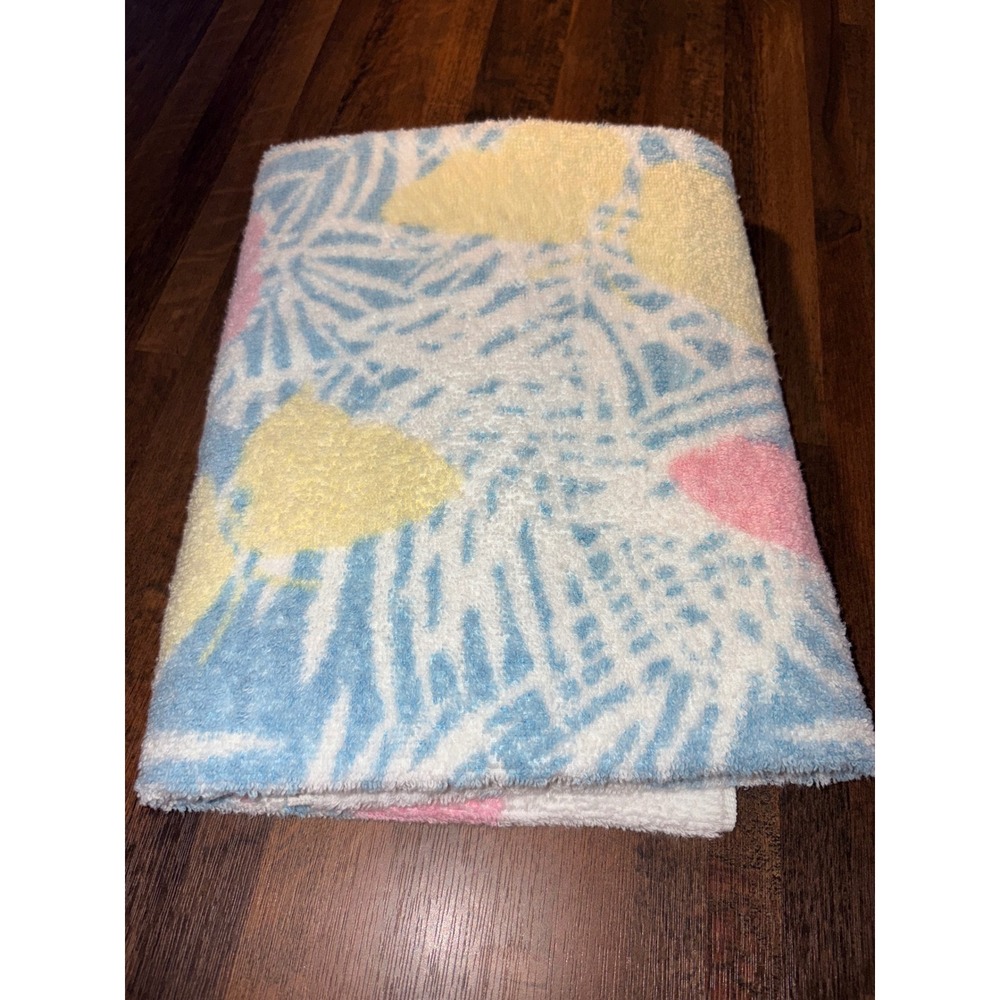 Vintage RA Briggs‎ Butterfly Palm Leaf Bath Towel Pastel Pink Blue Yellow White